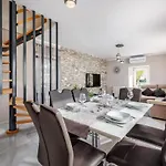 Apartament Giovi