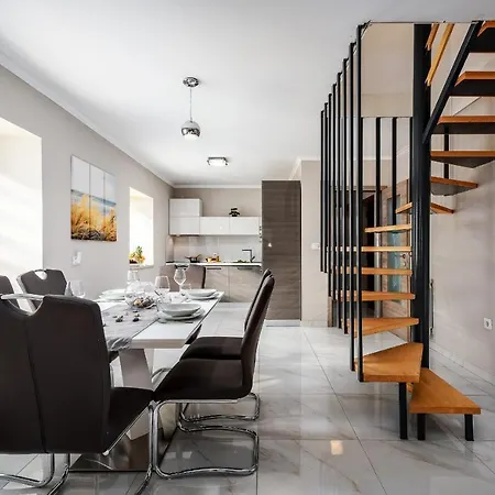 Giovi Apartment