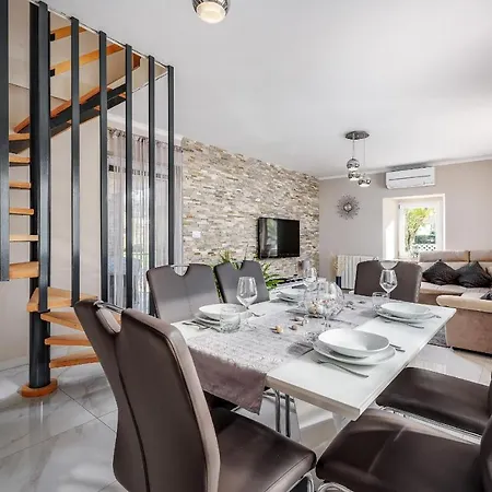 Apartamento Giovi